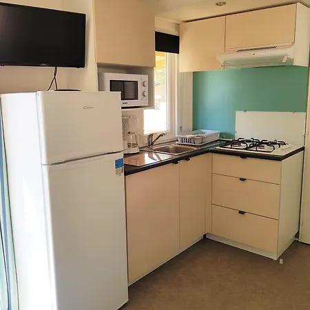 Üdülőközpont La Pinede Calvi