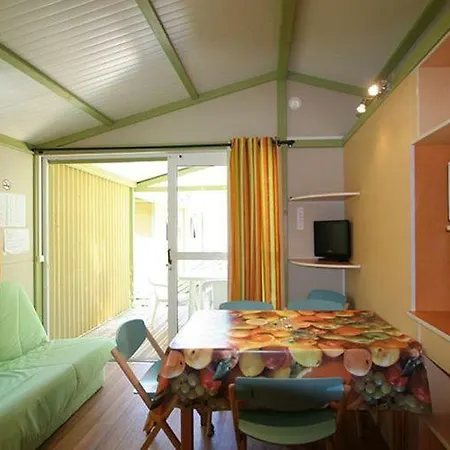 Resort La Pinede Calvi (Corsica)