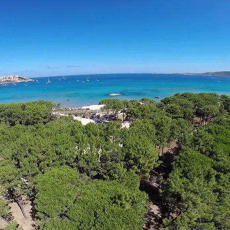 La Pinede Καλβί