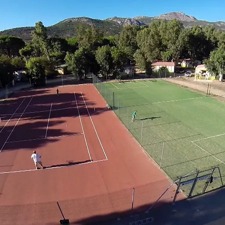 La Pinede 4* Καλβί