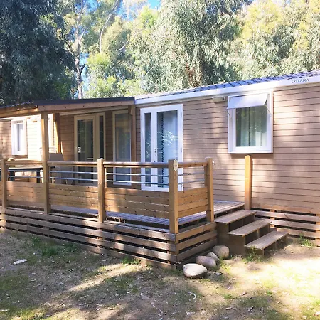 La Pinède 4*