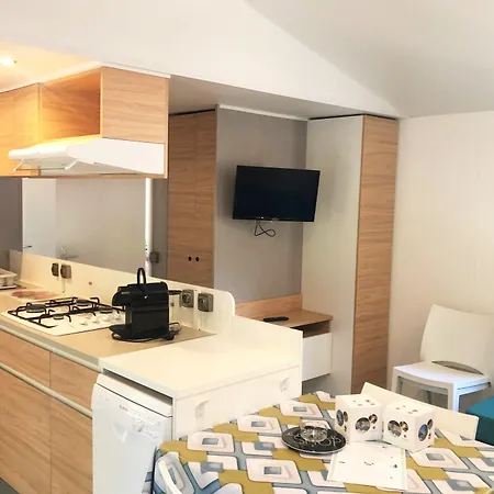 La Pinede Θέρετρο