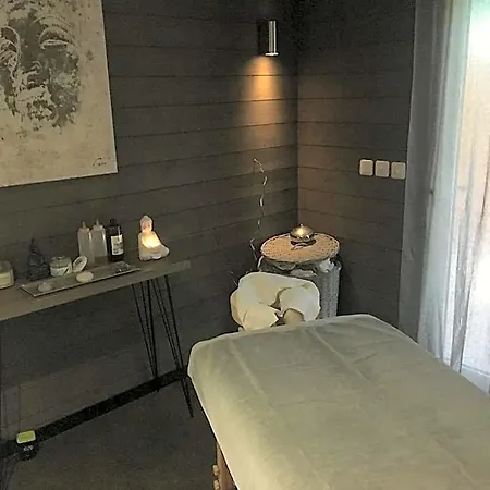 La Pinede Resort Calvi (Corsica)