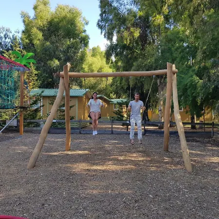 La Pinède 4*