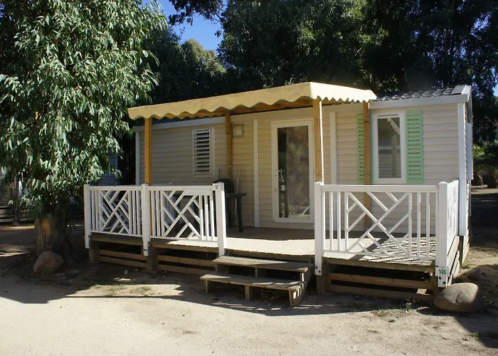 Üdülőközpont La Pinede