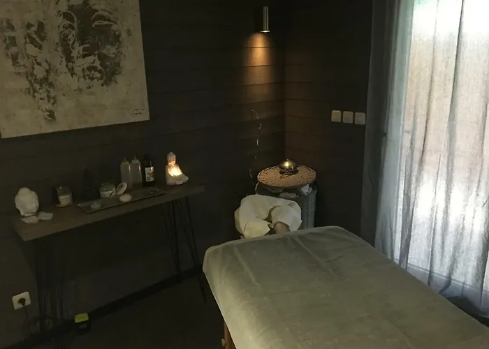 La Pinede 4* Calvi (Corsica)